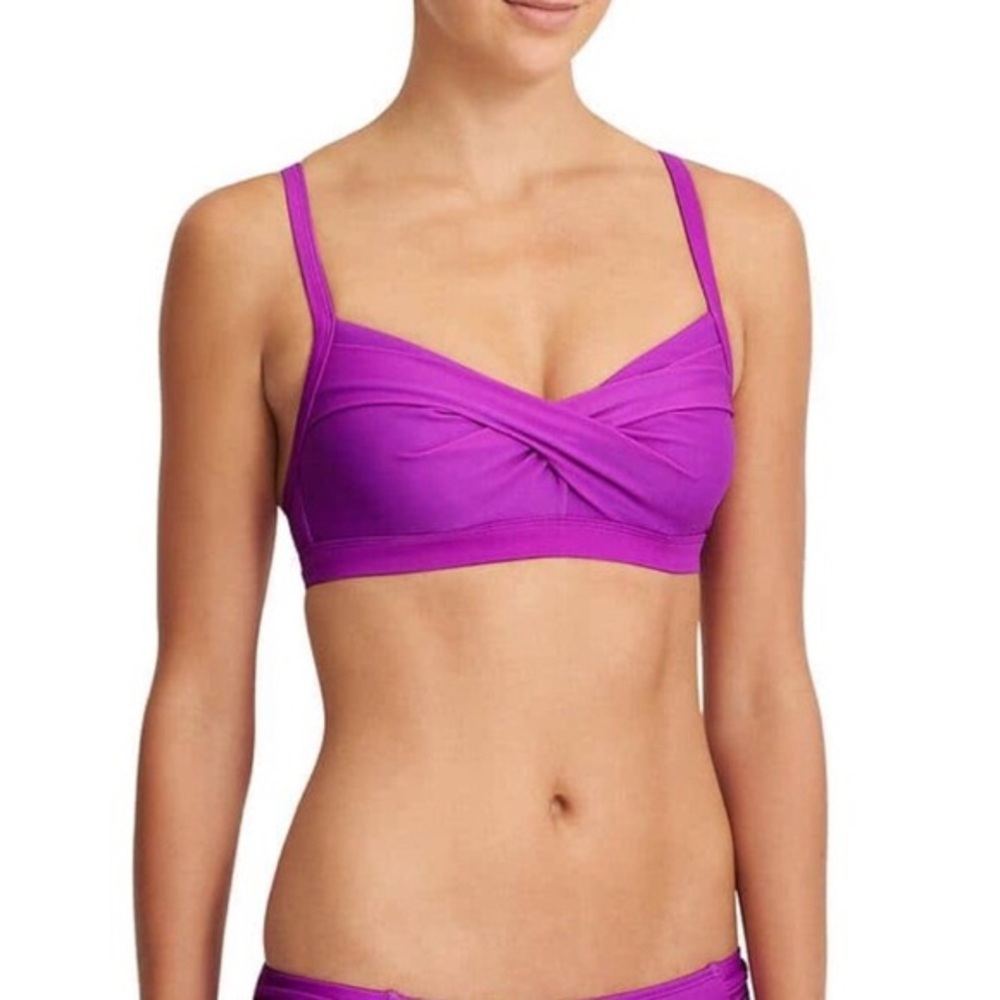 Athlete twister bikini top 36B/C